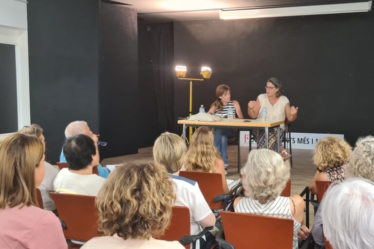 lectura bcn ada castells