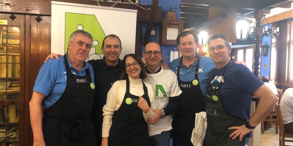 PHOTO-2023-12-18-21-32-41 5